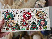 Load image into Gallery viewer, 16oz NIGHTMARE BEFORE CHRISTMAS BAUBLE Purple Iridescent Can Glass with Bamboo Lid