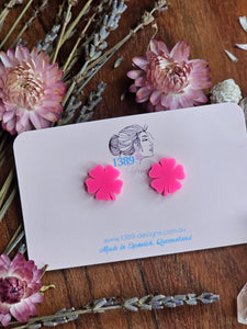 Regular 5 LEAF CLOVER (Pink) Stud Earrings