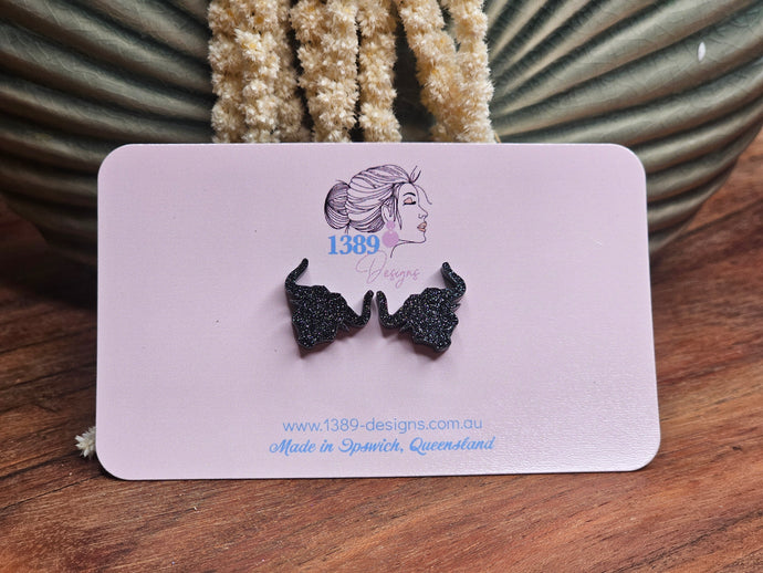 Regular BULL HEAD Stud Earrings