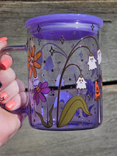 Load image into Gallery viewer, 16oz SPOOKY GARDEN Purple Ombre Handled Can Glass with Plastic Lid