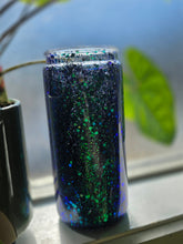 Load image into Gallery viewer, POSEIDON Colour Shift Snowglobe Tumbler