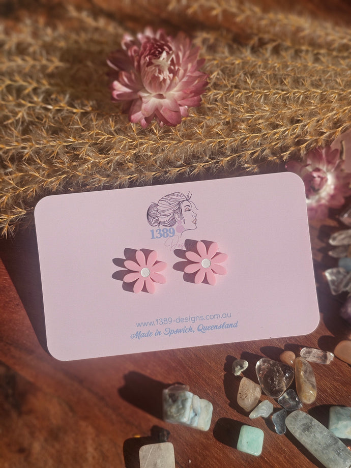 Regular Pink Daisy (1.5cm) Stud Earrings (Assorted)