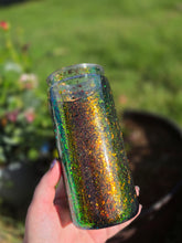 Load image into Gallery viewer, DRUID Colour Shift Snowglobe Tumbler