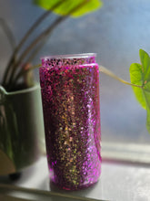 Load image into Gallery viewer, SPLATTER Colour Shift Snowglobe Tumbler