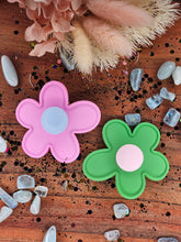 Load image into Gallery viewer, DAISY Snap Hair Clips (2 pieces)